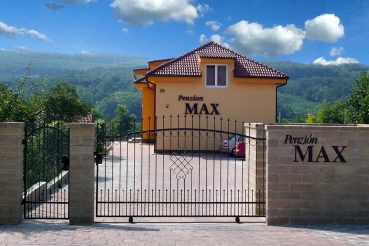 Pensjonat Max, Podhájska, Słowacja: Wakacje z Geovitą