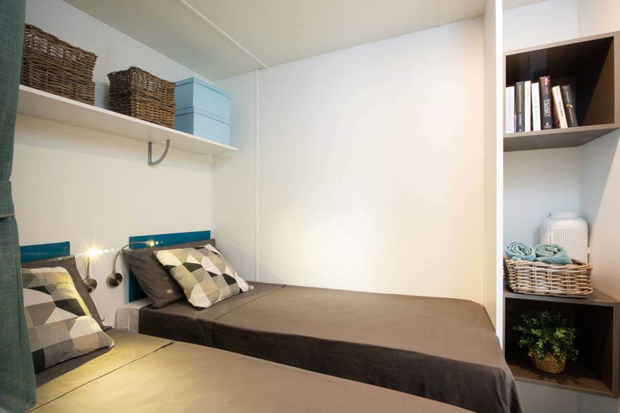 Komfortowy domek mobilny, łóżka podwójne 200 x 75 cm, Bi Village, Fažana, Istria, Chorwacja, Wakacje z Geovitą